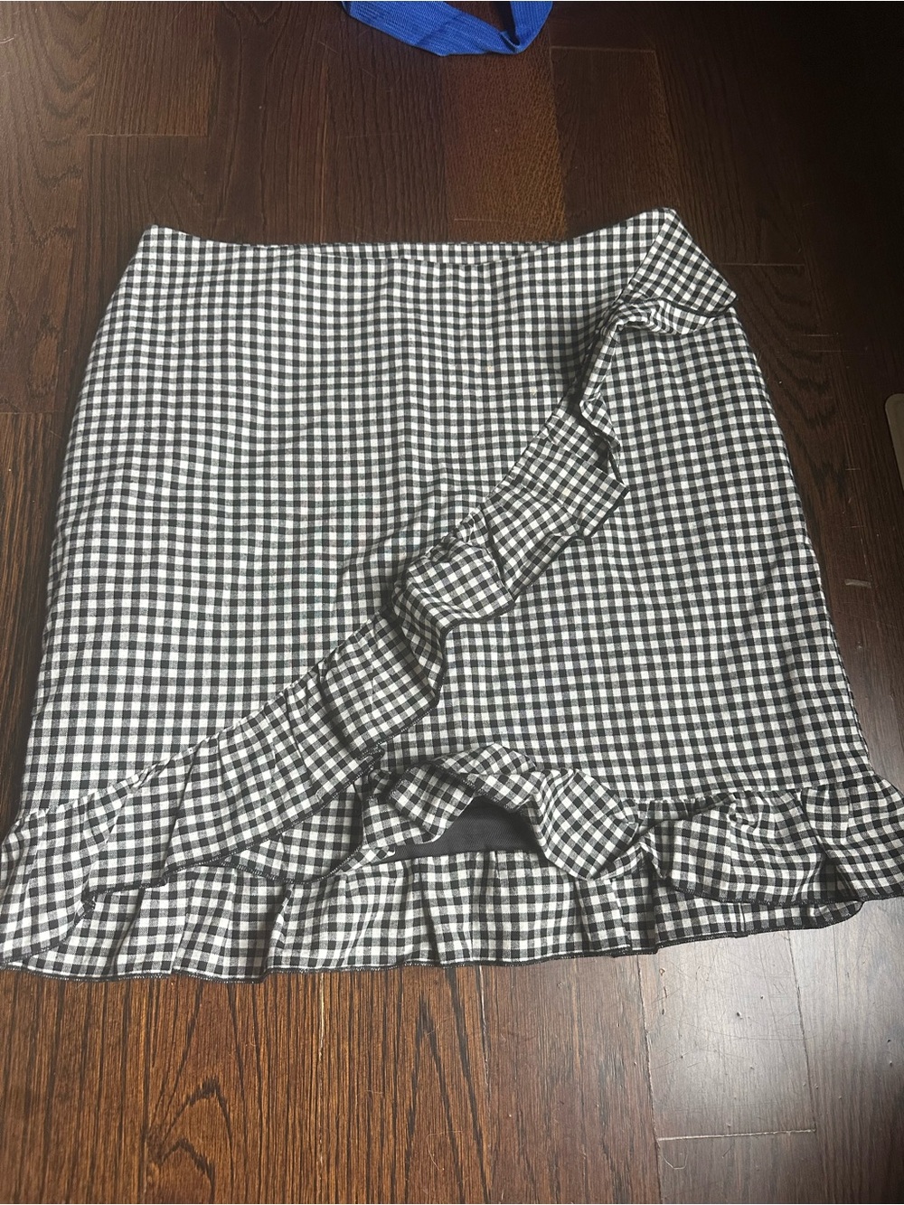 Minimum Black and White Gingham Ruffle Wrap Mini Skirt